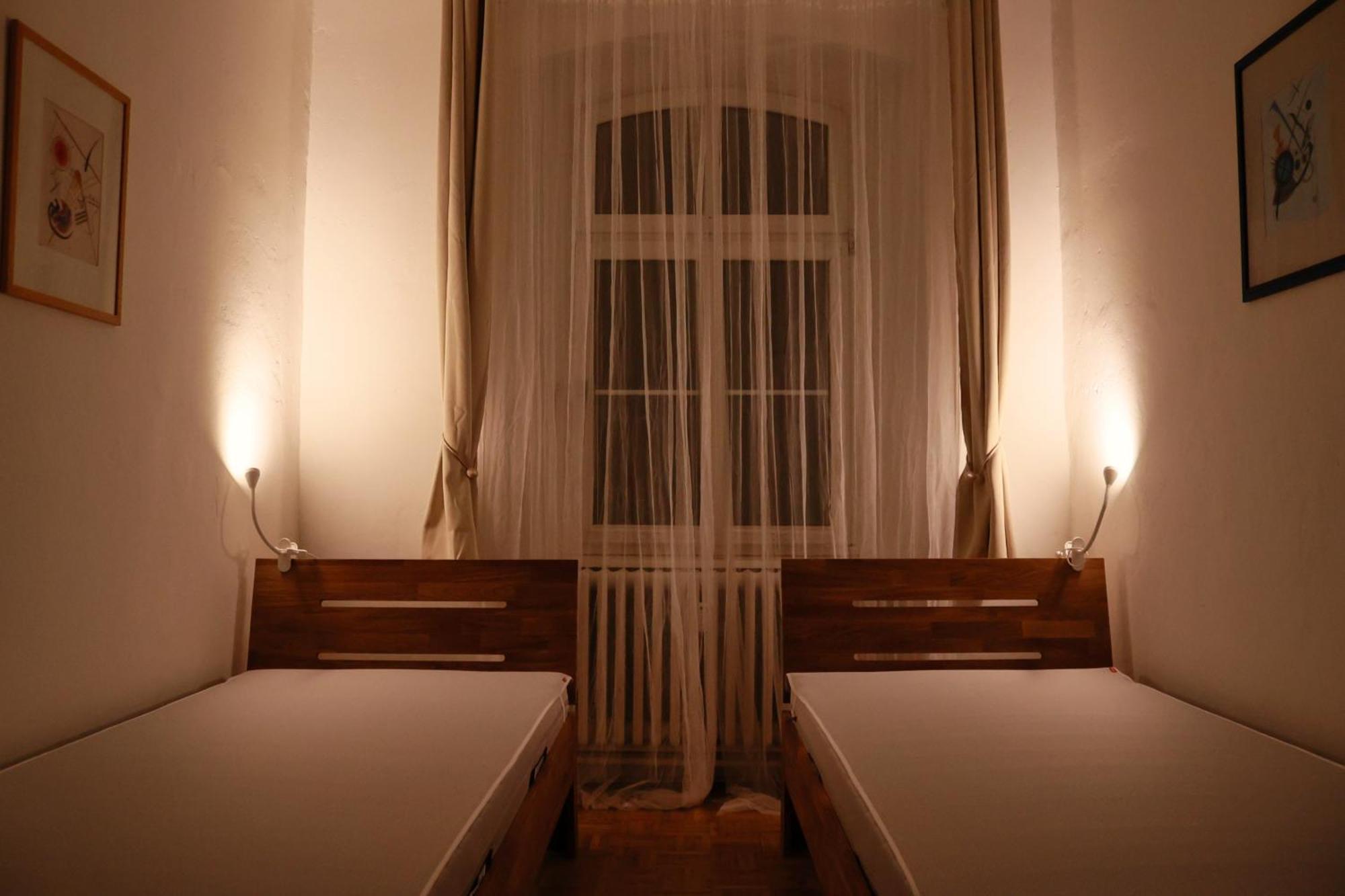 Besondere Ferienwohnung In Konigslutter Bagian luar foto